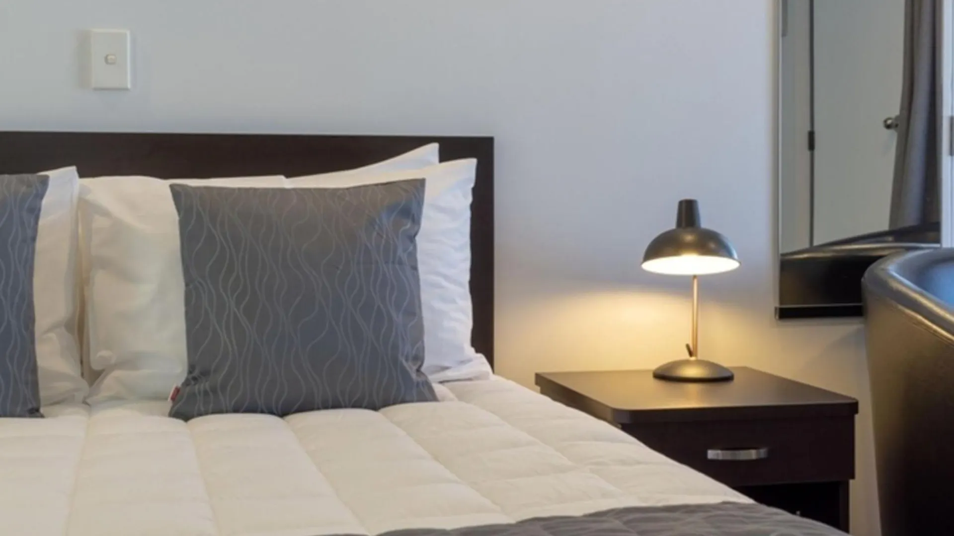 **** Motel Durham Court Motor Inn Tauranga New Zealand